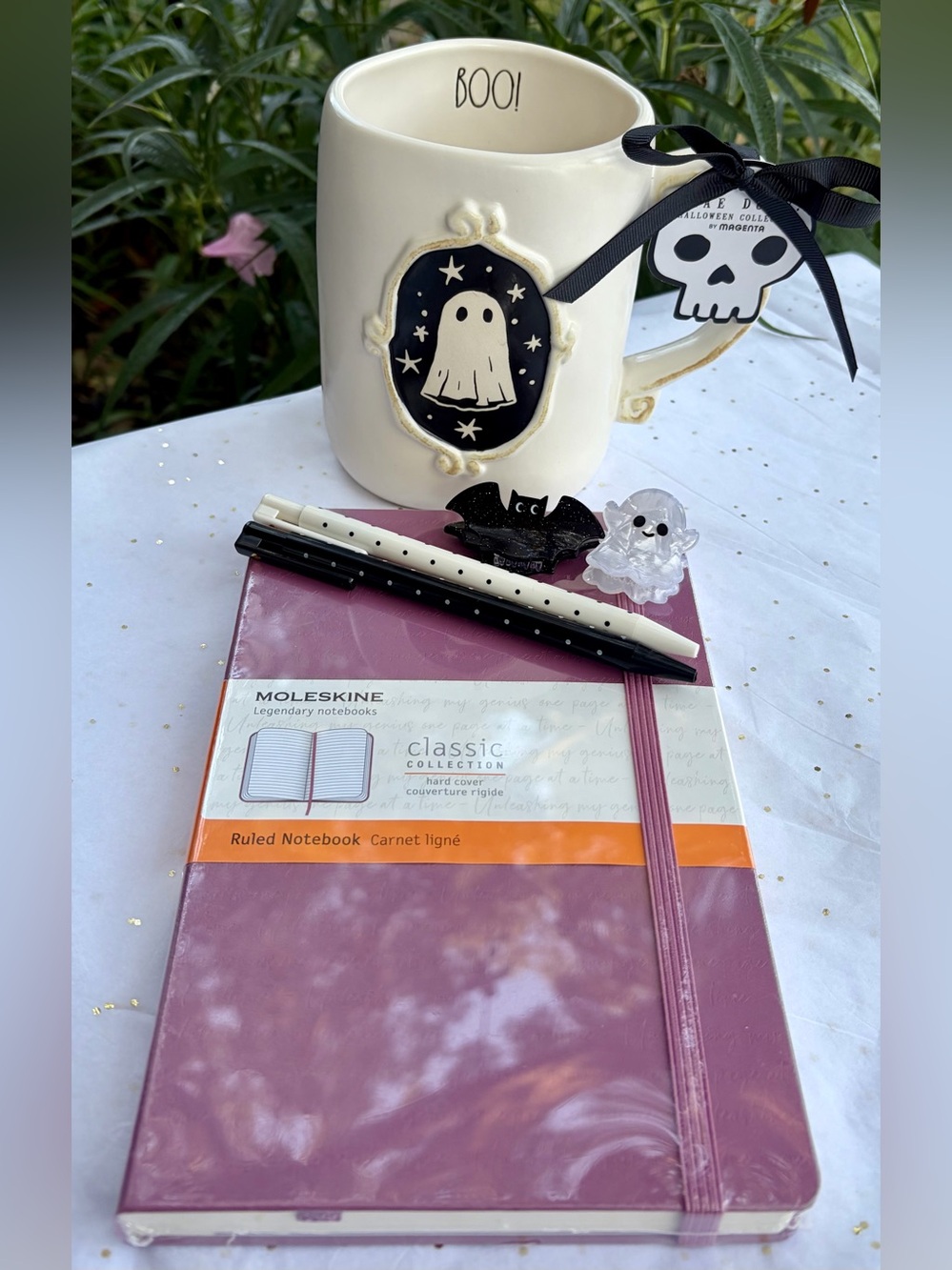 NWT RAE DUNN Ghost Mug, MOLESKINE Legendary Journal & 2 New KATE SPADE Pens
👻🎃